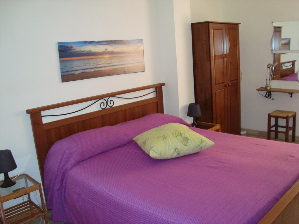 Bed and Breakfast Antonio'S House Agrigento Camera foto
